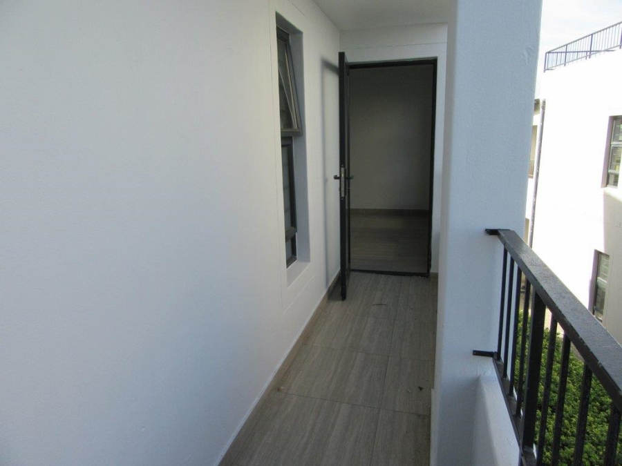2 Bedroom Property for Sale in Parklands North Western Cape